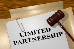 limited_partnerships-depositphotos_148585861_xl-2015